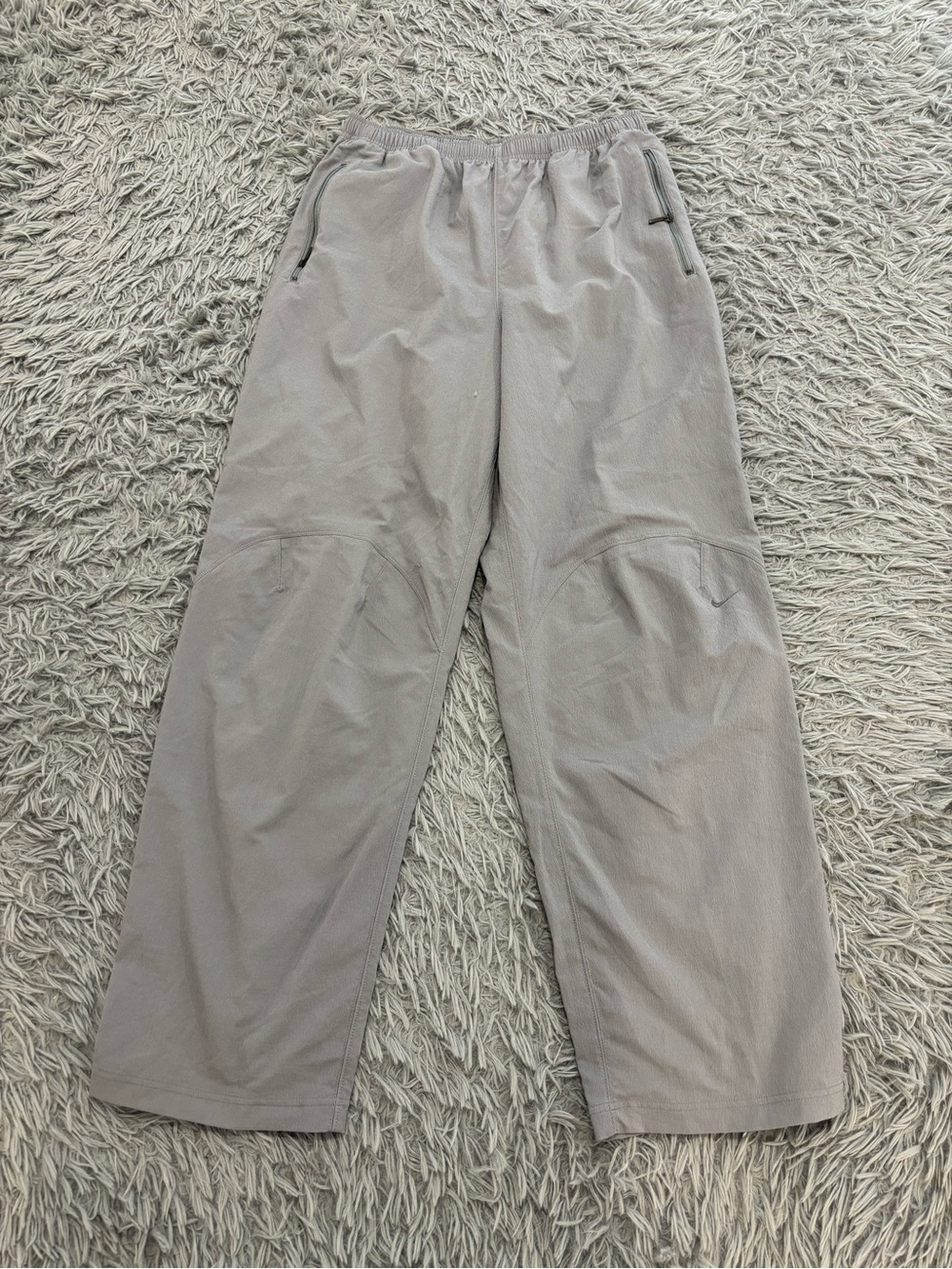 Nike Mens Gray Windbreaker Track Pants Medium Gym Training Sports Athletic Baggy